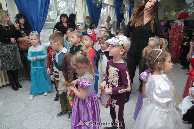 Bal karnawałowy w „Tęczowej Krainie” [28.01.2016] - zdjęcie #44 - eOstroleka.pl