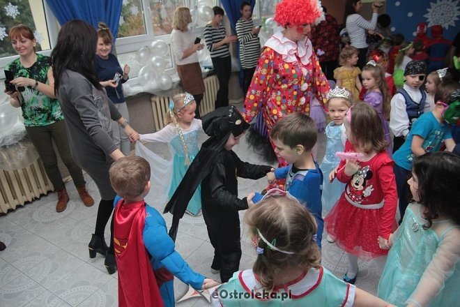 Bal karnawałowy w „Tęczowej Krainie” [28.01.2016] - zdjęcie #12 - eOstroleka.pl
