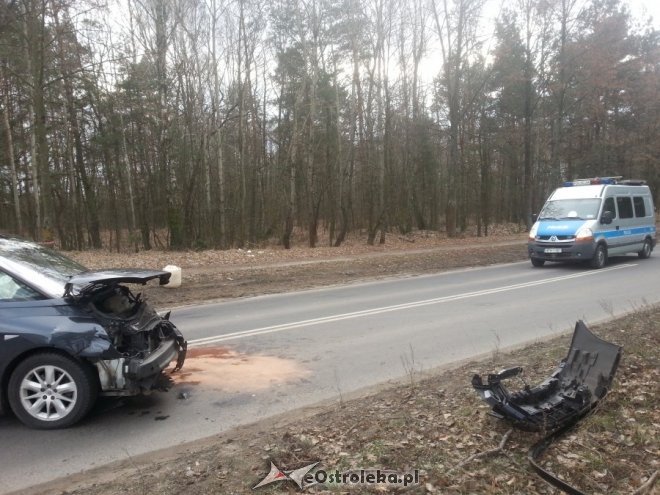 Kolejny wypadek na skrzyżowaniu Ławskiej z Przemysłową [05.02.2016] - zdjęcie #4 - eOstroleka.pl