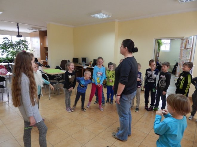 Ferie z Biblioteka w Olszewie-Borkach [12.02.2016] - zdjęcie #110 - eOstroleka.pl
