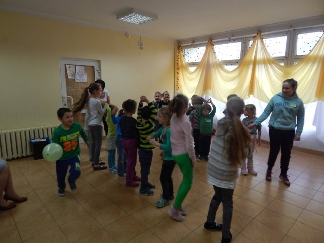 Ferie z Biblioteka w Olszewie-Borkach [12.02.2016] - zdjęcie #88 - eOstroleka.pl