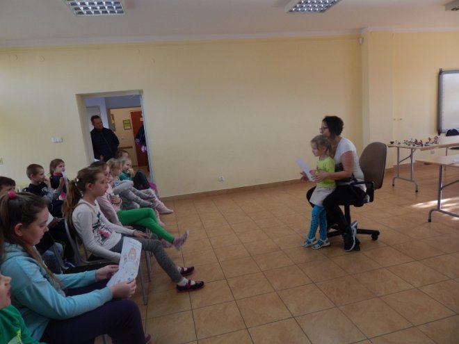 Ferie z Biblioteka w Olszewie-Borkach [12.02.2016] - zdjęcie #74 - eOstroleka.pl
