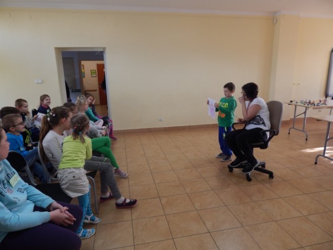 Ferie z Biblioteka w Olszewie-Borkach [12.02.2016] - zdjęcie #73 - eOstroleka.pl