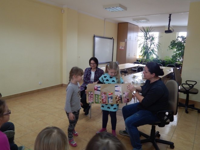 Ferie z Biblioteka w Olszewie-Borkach [12.02.2016] - zdjęcie #26 - eOstroleka.pl