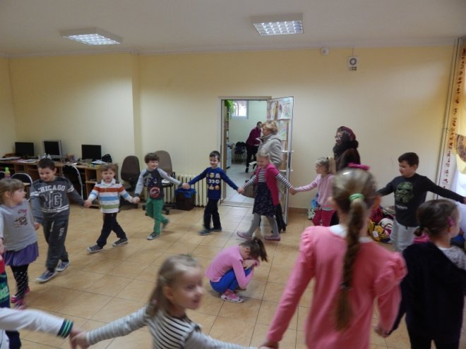 Ferie z Biblioteka w Olszewie-Borkach [12.02.2016] - zdjęcie #18 - eOstroleka.pl