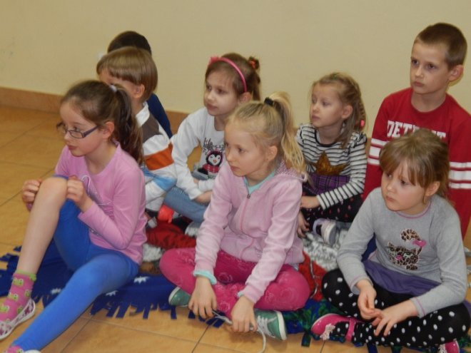 Ferie z Biblioteka w Olszewie-Borkach [12.02.2016] - zdjęcie #16 - eOstroleka.pl