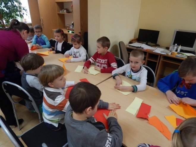 Ferie z Biblioteka w Olszewie-Borkach [12.02.2016] - zdjęcie #8 - eOstroleka.pl