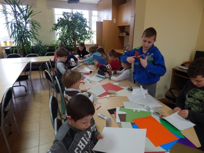 Ferie z Biblioteka w Olszewie-Borkach [12.02.2016] - zdjęcie #4 - eOstroleka.pl