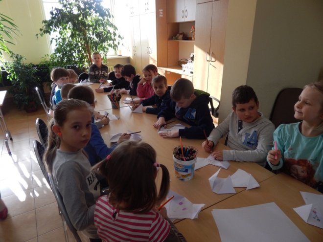 Ferie z Biblioteka w Olszewie-Borkach [12.02.2016] - zdjęcie #128 - eOstroleka.pl