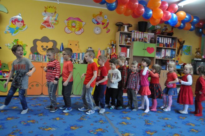 Walentynki w Puncie Przedszkolnym „Kangurek” [12.02.2016] - zdjęcie #74 - eOstroleka.pl
