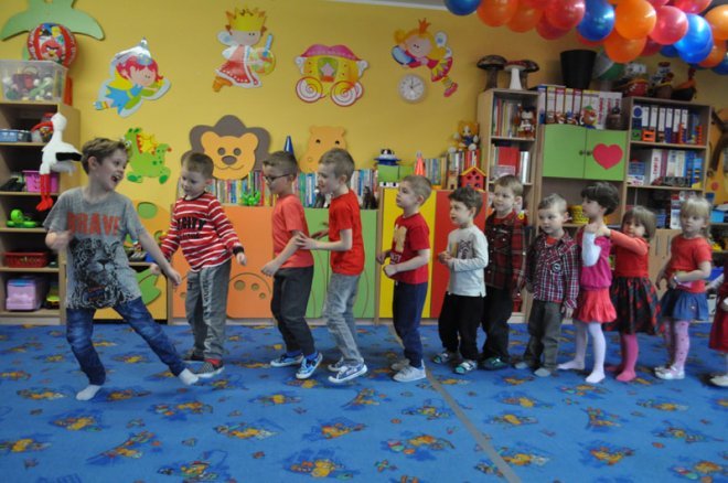Walentynki w Puncie Przedszkolnym „Kangurek” [12.02.2016] - zdjęcie #36 - eOstroleka.pl