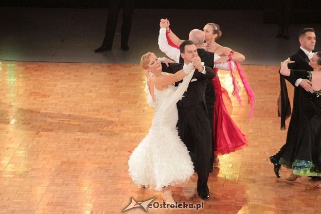Trwają Mistrzostwa Polski FTS w tańcach latynoamerykańskich i 32 OTTT „O Złotą Podwiązkę” [13.02.2016] - zdjęcie #77 - eOstroleka.pl