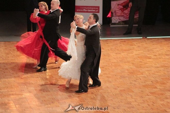 Trwają Mistrzostwa Polski FTS w tańcach latynoamerykańskich i 32 OTTT „O Złotą Podwiązkę” [13.02.2016] - zdjęcie #52 - eOstroleka.pl