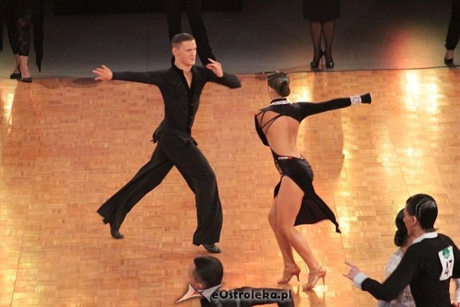 Trwają Mistrzostwa Polski FTS w tańcach latynoamerykańskich i 32 OTTT „O Złotą Podwiązkę” [13.02.2016] - zdjęcie #39 - eOstroleka.pl