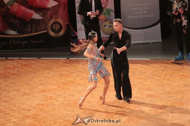 Trwają Mistrzostwa Polski FTS w tańcach latynoamerykańskich i 32 OTTT „O Złotą Podwiązkę” [13.02.2016] - zdjęcie #34 - eOstroleka.pl