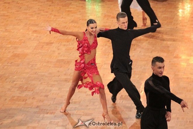 Trwają Mistrzostwa Polski FTS w tańcach latynoamerykańskich i 32 OTTT „O Złotą Podwiązkę” [13.02.2016] - zdjęcie #28 - eOstroleka.pl