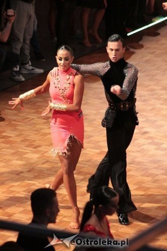 Trwają Mistrzostwa Polski FTS w tańcach latynoamerykańskich i 32 OTTT „O Złotą Podwiązkę” [13.02.2016] - zdjęcie #20 - eOstroleka.pl