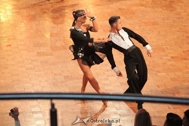 Trwają Mistrzostwa Polski FTS w tańcach latynoamerykańskich i 32 OTTT „O Złotą Podwiązkę” [13.02.2016] - zdjęcie #16 - eOstroleka.pl
