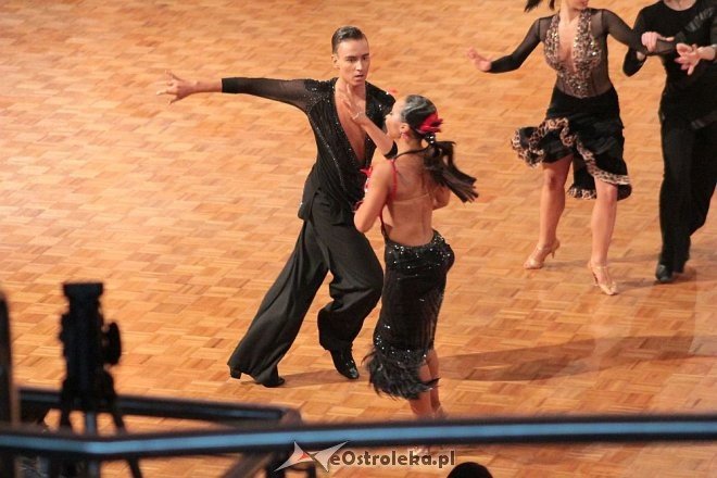 Trwają Mistrzostwa Polski FTS w tańcach latynoamerykańskich i 32 OTTT „O Złotą Podwiązkę” [13.02.2016] - zdjęcie #7 - eOstroleka.pl