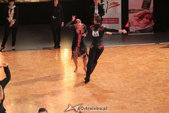 Trwają Mistrzostwa Polski FTS w tańcach latynoamerykańskich i 32 OTTT „O Złotą Podwiązkę” [13.02.2016] - zdjęcie #6 - eOstroleka.pl