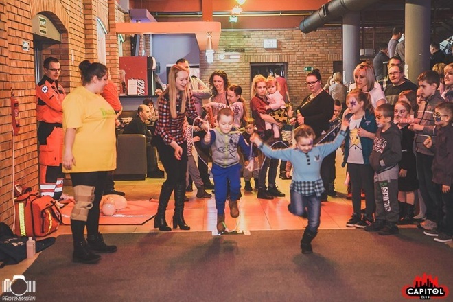 Winter Kinder Party w Clubie Capitol Sypniewo [14.02.2016] - zdjęcie #136 - eOstroleka.pl