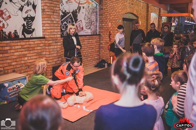 Winter Kinder Party w Clubie Capitol Sypniewo [14.02.2016] - zdjęcie #1 - eOstroleka.pl