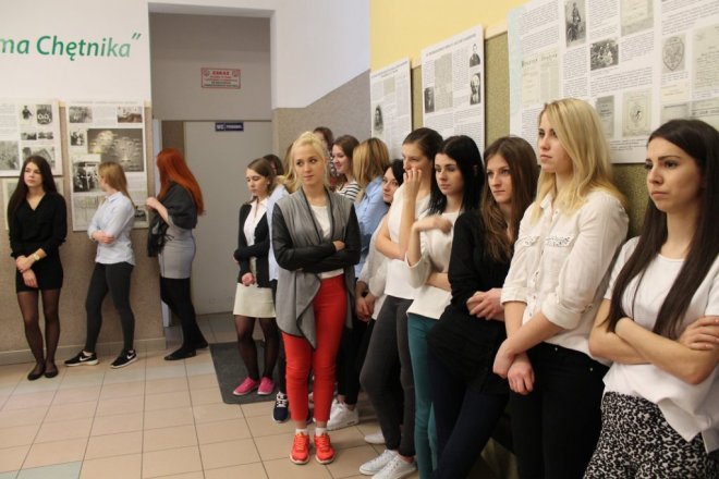 Wernisaż wystawy „Działalność sejmowa Adama Chętnika” w ostrołęckiej czwórce [17.02.2016] - zdjęcie #9 - eOstroleka.pl