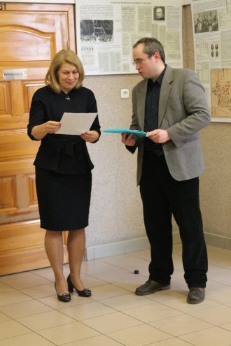 Wernisaż wystawy „Działalność sejmowa Adama Chętnika” w ostrołęckiej czwórce [17.02.2016] - zdjęcie #7 - eOstroleka.pl