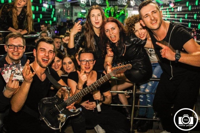 Walentynkowy koncert Playboys w Clubie Ibiza Zalesie [17.02.2016] - zdjęcie #22 - eOstroleka.pl