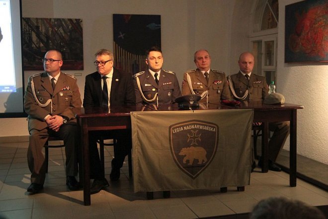 Ostrołęka: Weterani wojskowi opowiadali o misji w Karbali [22.02.2016] - zdjęcie #10 - eOstroleka.pl