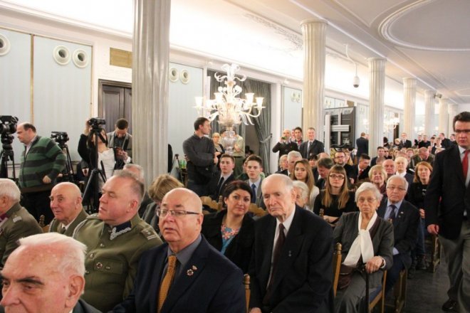 Delegacja z Ostrołęki na sejmowej konferencji o Żołnierzach Wyklętych [29.02.2016] - zdjęcie #10 - eOstroleka.pl