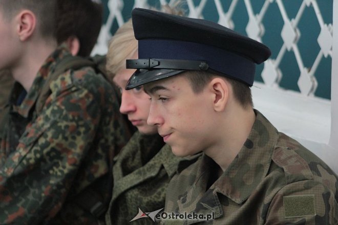 Święto patrona w Gimnazjum nr 2 im. Danuty Siedzikówny „Inki” [01.03.2016] - zdjęcie #10 - eOstroleka.pl