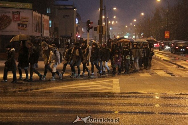 Ostrołęczanie uczcili pamięć Żołnierzy Wyklętych [01.03.2016] - zdjęcie #95 - eOstroleka.pl
