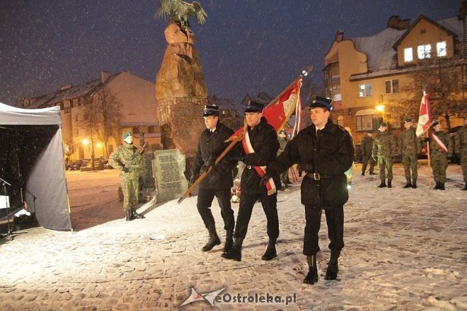 Ostrołęczanie uczcili pamięć Żołnierzy Wyklętych [01.03.2016] - zdjęcie #19 - eOstroleka.pl
