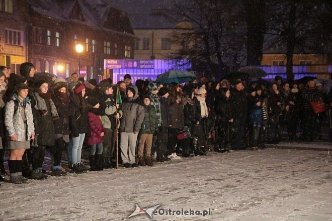 Ostrołęczanie uczcili pamięć Żołnierzy Wyklętych [01.03.2016] - zdjęcie #75 - eOstroleka.pl