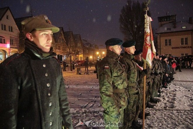 Ostrołęczanie uczcili pamięć Żołnierzy Wyklętych [01.03.2016] - zdjęcie #74 - eOstroleka.pl