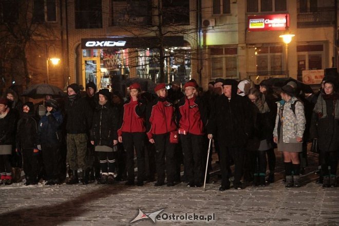 Ostrołęczanie uczcili pamięć Żołnierzy Wyklętych [01.03.2016] - zdjęcie #40 - eOstroleka.pl
