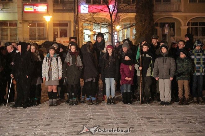 Ostrołęczanie uczcili pamięć Żołnierzy Wyklętych [01.03.2016] - zdjęcie #58 - eOstroleka.pl
