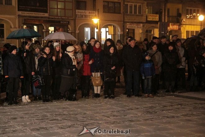 Ostrołęczanie uczcili pamięć Żołnierzy Wyklętych [01.03.2016] - zdjęcie #55 - eOstroleka.pl