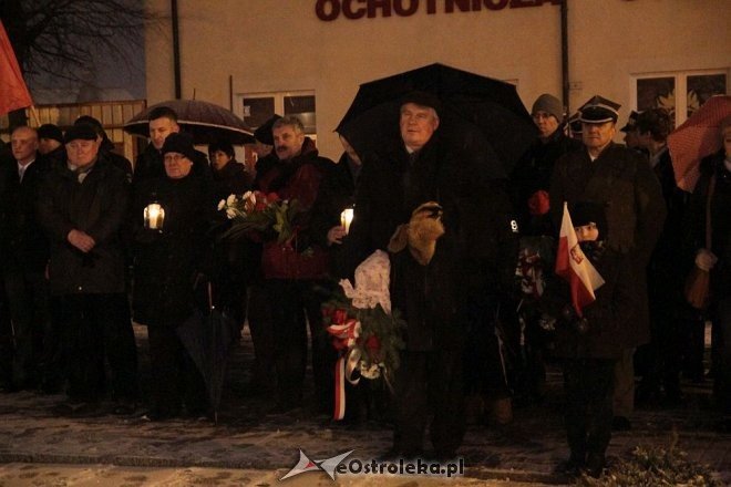 Ostrołęczanie uczcili pamięć Żołnierzy Wyklętych [01.03.2016] - zdjęcie #50 - eOstroleka.pl