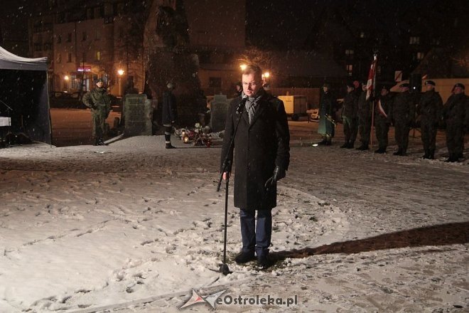 Ostrołęczanie uczcili pamięć Żołnierzy Wyklętych [01.03.2016] - zdjęcie #48 - eOstroleka.pl