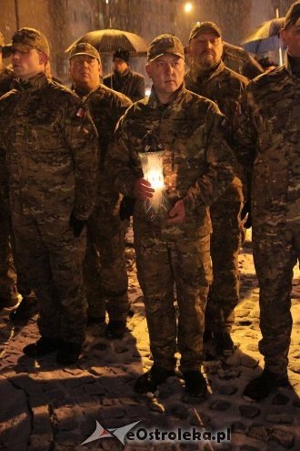 Ostrołęczanie uczcili pamięć Żołnierzy Wyklętych [01.03.2016] - zdjęcie #55 - eOstroleka.pl