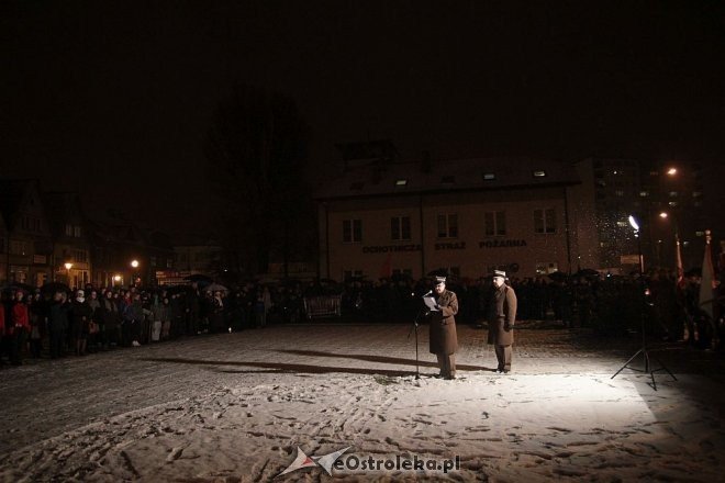 Ostrołęczanie uczcili pamięć Żołnierzy Wyklętych [01.03.2016] - zdjęcie #43 - eOstroleka.pl