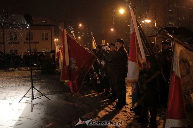 Ostrołęczanie uczcili pamięć Żołnierzy Wyklętych [01.03.2016] - zdjęcie #32 - eOstroleka.pl