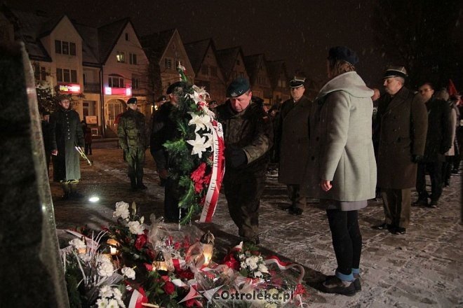 Ostrołęczanie uczcili pamięć Żołnierzy Wyklętych [01.03.2016] - zdjęcie #16 - eOstroleka.pl