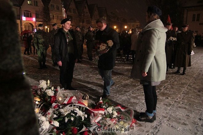 Ostrołęczanie uczcili pamięć Żołnierzy Wyklętych [01.03.2016] - zdjęcie #12 - eOstroleka.pl