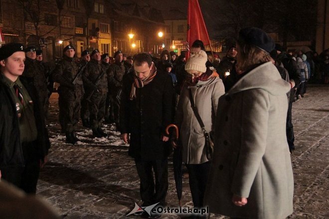 Ostrołęczanie uczcili pamięć Żołnierzy Wyklętych [01.03.2016] - zdjęcie #4 - eOstroleka.pl
