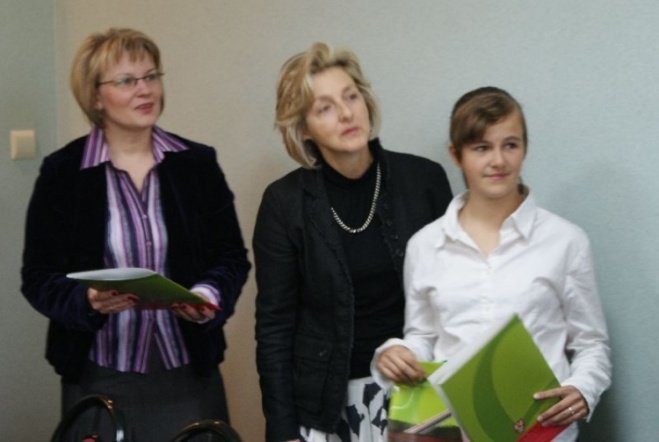 Nagrody za zbiórkę baterii (15.10.09)  - zdjęcie #13 - eOstroleka.pl