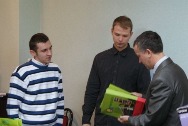 Nagrody za zbiórkę baterii (15.10.09)  - zdjęcie #12 - eOstroleka.pl