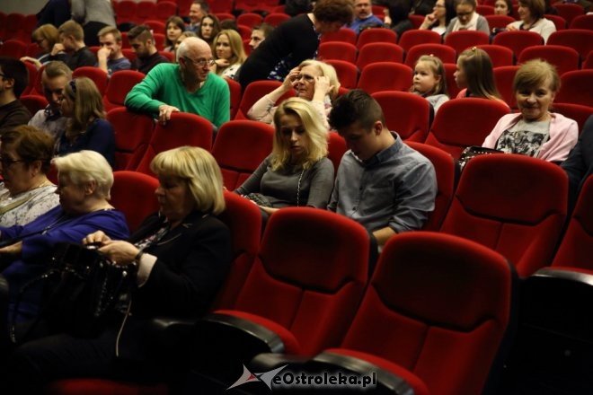 „Powrót Odysa” w wykonaniu Ostrołęckiej Sceny Autorskiej [07.03.2016] - zdjęcie #33 - eOstroleka.pl